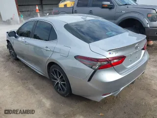 2021 Toyota Camry SE Nightshade with VIN 4T1G11AK2MU559612, listed as a IAAI auction lot 41596782 with 90,956 mi miles. Bid and sale history available at carsss.com. Image 3.