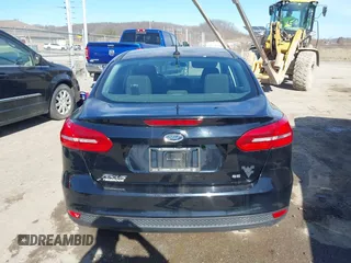 2016 Ford Focus SE with VIN 1FADP3F29GL304823, listed as a IAAI auction lot 41720924 with 82,245 mi miles. Bid and sale history available at carsss.com. Image 16.