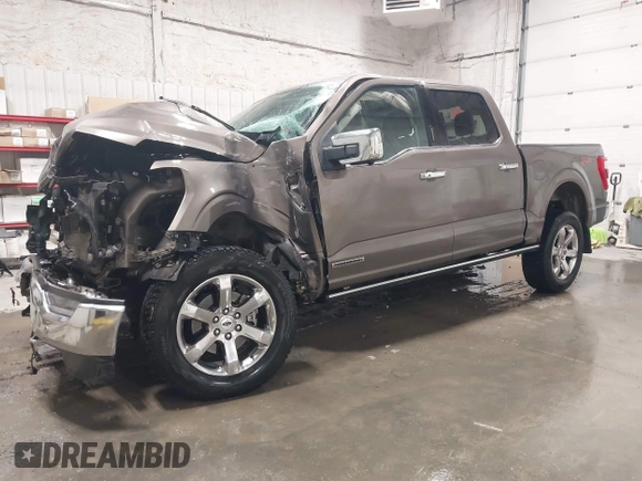 2023 Ford F-150 XL with VIN 1FTFW1ED8PFD27246, listed as a IAAI auction lot 41433637 with 1 mi miles. Bid and sale history available at carsss.com. Image 2.