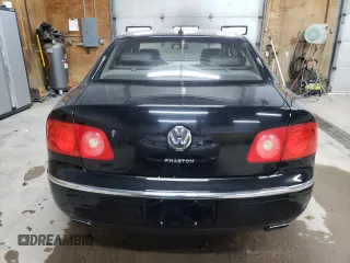 2004 Volkswagen Phaeton V8 z VIN WVWAF63D048011110, wystawiony jako Copart lot #66467834 z przebiegiem 138 229 mil mil oraz Tytuł czysty. Historia ofert i sprzedaży dostępna na DreamBid. Obrazek 6.