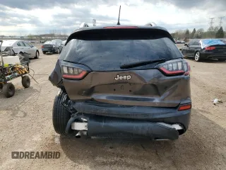 2020 Jeep Cherokee Lux z VIN 1C4PJLLX3LD632039, wystawiony jako Copart lot #54163895 z przebiegiem 101 897 mil mil oraz Szkoda całkowita • Salvage title. Historia ofert i sprzedaży dostępna na DreamBid. Obrazek 6.