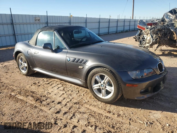 2000 BMW Z3 2.5L with VIN WBACH9341YLF92012, listed as a Copart auction lot 81674944 with 100,985 mi miles and Salvage Title. Bid and sale history available at carsss.com. Image 4.