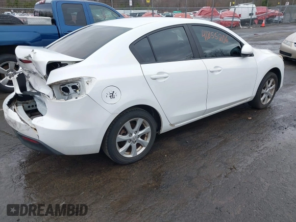 2011 Mazda 3 i Touring with VIN JM1BL1VG7B1445991, listed as a IAAI auction lot 41855206 with 177,154 mi miles and . Bid and sale history available at carsss.com. Image 4.