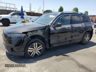 2024 Mercedes-Benz EQB 250+ z VIN W1N9M0CB0RN098562, wystawiony jako Copart lot #56983575 z przebiegiem 6 106 mil mil oraz Szkoda całkowita • Salvage title. Historia ofert i sprzedaży dostępna na DreamBid. Obrazek 1.