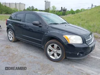 2010 Dodge Caliber Mainstreet z VIN 1B3CB3HA6AD568478, wystawiony jako IAAI lot #41477235 z przebiegiem 188 439 mil mil oraz . Historia ofert i sprzedaży dostępna na DreamBid. Obrazek 1.