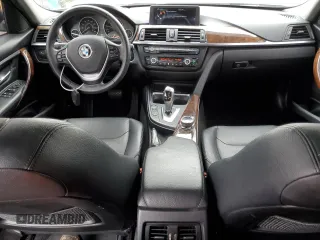 2014 BMW 3 Series 328i z VIN WBA3C1C59EK111446, wystawiony jako Copart lot #58024785 z przebiegiem 125 627 mil mil oraz Szkoda całkowita • Salvage title. Historia ofert i sprzedaży dostępna na DreamBid. Obrazek 8.