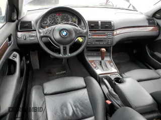 2003 BMW 3 Series 330i with VIN WBAEV53413KM30841, listed as a Copart auction lot 76407924 with 121,102 mi miles and Salvage Title. Bid and sale history available at carsss.com. Image 8.