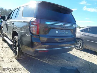 2021 Chevrolet Tahoe LT with VIN 1GNSCNKD6MR101324, listed as a IAAI auction lot 41369514 with 65,960 mi miles. Bid and sale history available at carsss.com. Image 3.