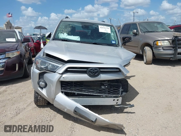 2020 Toyota 4Runner SR5 with VIN JTEZU5JR6L5224902, listed as a IAAI auction lot 42526718 with 75,673 mi miles and . Bid and sale history available at DreamBid. Image 13.