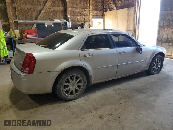 2008 Chrysler 300 C with VIN 2C3LK63H38H148683, listed as a Copart auction lot 60560614 with 176,177 mi miles and Clean Title. Bid and sale history available at DreamBid. Image 3.
