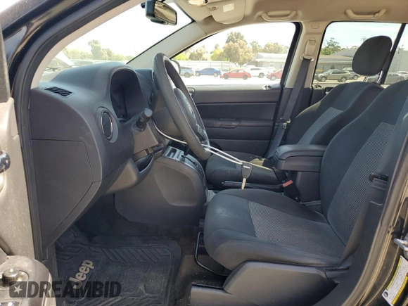 2017 Jeep Compass Sport с VIN 1C4NJCBA9HD124458, выставлен на аукционе Copart как лот 57187725 с пробегом 205 514 миль миль и Чистый • Clean title. История ставок и продаж доступна на DreamBid. Изображение 7.