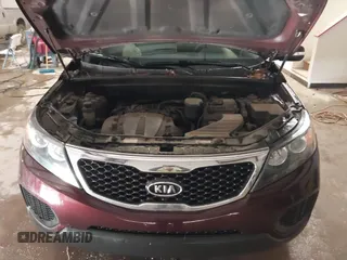 2013 Kia Sorento LX with VIN 5XYKT4A27DG315059, listed as a IAAI auction lot 41571574 with 217,527 mi miles. Bid and sale history available at carsss.com. Image 10.