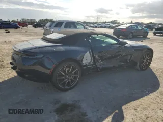 2020 Aston Martin DB11 z VIN SCFRMFCWXLGM08503, wystawiony jako Copart lot #42491235 z przebiegiem Nie podano mil oraz Szkoda całkowita • Salvage title. Historia ofert i sprzedaży dostępna na DreamBid. Obrazek 3.