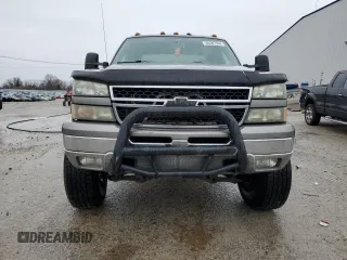 2006 Chevrolet Silverado 1500HD LT2 z VIN 1GCGK13U36F113489, wystawiony jako Copart lot #86367064 z przebiegiem 276 288 mil mil oraz Nie do naprawy • Non repairable. Historia ofert i sprzedaży dostępna na DreamBid. Obrazek 5.