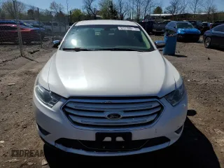 2014 Ford Taurus Limited with VIN 1FAHP2F88EG117871, listed as a Copart auction lot 52377095 with 166,699 mi miles and Clean Title. Bid and sale history available at DreamBid. Image 5.
