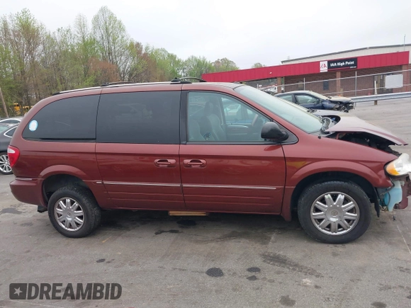 2007 Chrysler Town & Country LWB Limited with VIN 2A8GP64L97R171596, listed as a IAAI auction lot 41945122 with 101,893 mi miles. Bid and sale history available at carsss.com. Image 13.