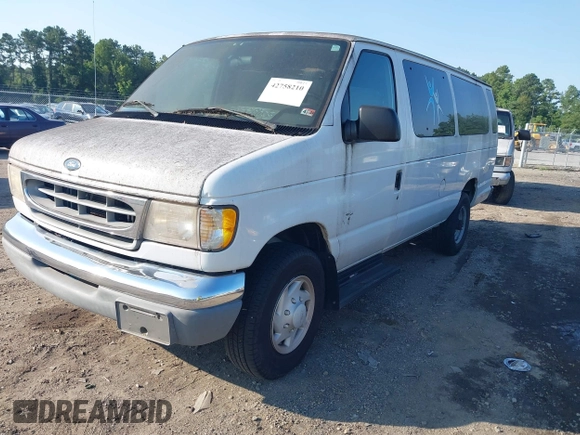 1999 Ford Econoline Passenger XL z VIN 1FBSS31S5XHA73353, wystawiony jako IAAI lot #42758210 z przebiegiem 181 011 mil mil oraz . Historia ofert i sprzedaży dostępna na DreamBid. Obrazek 2.