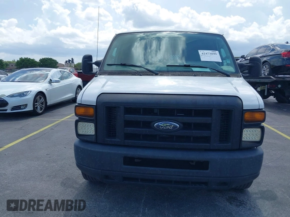 2012 Ford Econoline Cargo Commercial z VIN 1FTNS2EW8CDA13858, wystawiony jako IAAI lot #42473899 z przebiegiem 336 332 mil mil oraz . Historia ofert i sprzedaży dostępna na DreamBid. Obrazek 12.
