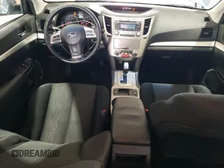 2013 Subaru Legacy Premium z VIN 4S3BMBC68D3038444, wystawiony jako Copart lot #54745195 z przebiegiem 189 357 mil mil oraz Czysty tytuł • Clean title. Historia ofert i sprzedaży dostępna na DreamBid. Obrazek 8.