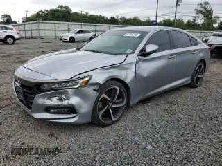 2020 Honda Accord Sport z VIN 1HGCV1F38LA149729, wystawiony jako Copart lot #61506245 z przebiegiem 49 747 mil mil oraz Szkoda całkowita • Salvage title. Historia ofert i sprzedaży dostępna na DreamBid. Obrazek 1.