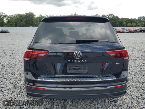 2024 Volkswagen Tiguan Wolfsburg Edition with VIN 3VVAB7AX5RM222435, listed as a Copart auction lot 60470315 with 5,301 mi miles and Salvage title. Bid and sale history available at DreamBid. Image 6.