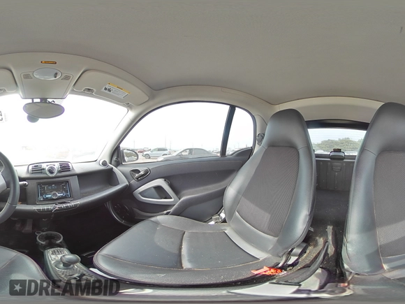 2013 Smart fortwo Pure с VIN WMEEJ3BA9DK618746, выставлен на аукционе Copart как лот 56752885 с пробегом 80 293 миль миль и Списание • Salvage title. История ставок и продаж доступна на DreamBid. Изображение 14.