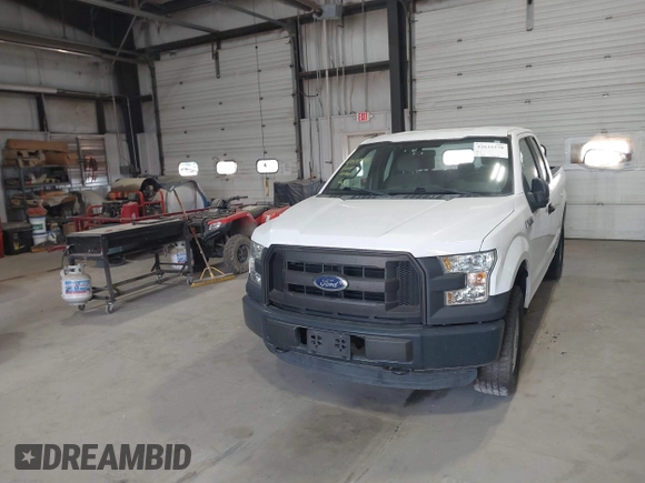 2015 Ford F-150 XLT with VIN 1FTFX1EF3FKD59476, listed as a IAAI auction lot 42622270 with 201,039 mi miles and . Bid and sale history available at DreamBid. Image 12.