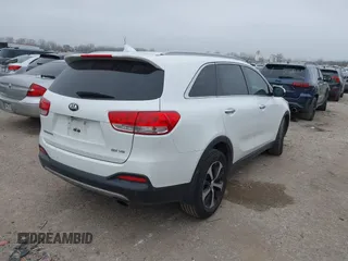 2018 Kia Sorento EX with VIN 5XYPH4A51JG410598, listed as a IAAI auction lot 41522198 with 120,691 mi miles and . Bid and sale history available at DreamBid. Image 4.