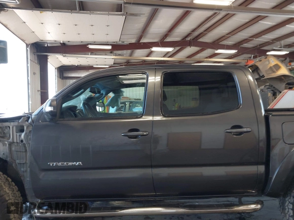2013 Toyota Tacoma with VIN 3TMLU4EN7DM121253, listed as a IAAI auction lot 42498187 with 145,604 mi miles and . Bid and sale history available at DreamBid. Image 15.