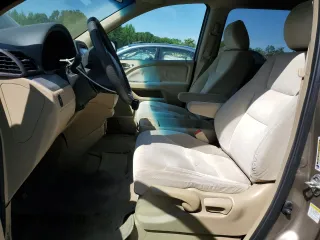 2010 Honda Odyssey LX с VIN 5FNRL3H22AB062671, выставлен на аукционе Copart как лот 57466735 с пробегом 193 274 миль миль и Списание • Salvage title. История ставок и продаж доступна на DreamBid. Изображение 7.