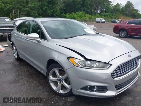 2016 Ford Fusion SE with VIN 3FA6P0T92GR307623, listed as a IAAI auction lot 42201937 with 195,789 mi miles and . Bid and sale history available at DreamBid. Image 1.