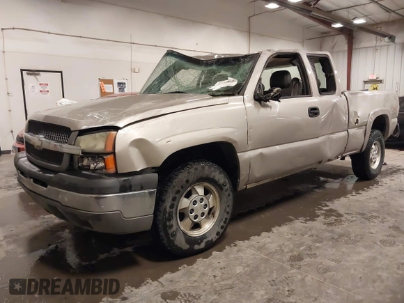 2004 Chevrolet Silverado 1500 with VIN 1GCEK19T74E385021, listed as a IAAI auction lot 41352639 with 152,734 mi miles and . Bid and sale history available at DreamBid. Image 2.
