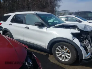 2021 Ford Explorer with VIN 1FMSK8BH4MGA43978, listed as a IAAI auction lot 41626792 with 112,371 mi miles. Bid and sale history available at carsss.com. Image 13.