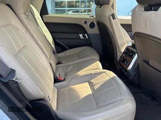 2021 Land Rover Range Rover Sport HSE Silver Edition with VIN SALWR2SU2MA788672, listed as a Copart auction lot 44837715 with 55,278 mi miles and Clean title. Bid and sale history available at DreamBid. Image 5.
