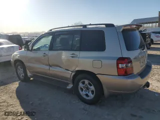 2007 Toyota Highlander with VIN JTEGD21A770165961, listed as a Copart auction lot 48361825 with 207,016 mi miles and Salvage Title. Bid and sale history available at carsss.com. Image 2.