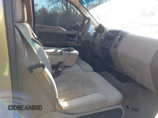 2005 Ford F-150 XLT with VIN 1FTPX12555NB05846, listed as a IAAI auction lot 41857253 with 226,219 mi miles. Bid and sale history available at carsss.com. Image 5.