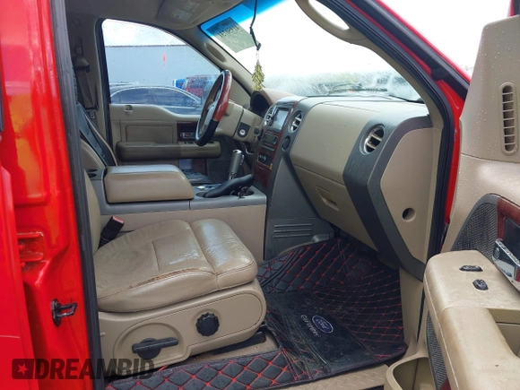 2005 Ford F-150 XLT с VIN 1FTPW12595KD34244, выставлен на аукционе IAAI как лот 41950731 с пробегом 245 535 миль миль и . История ставок и продаж доступна на DreamBid. Изображение 5.