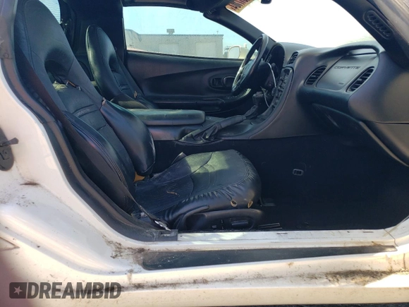 2002 Chevrolet Corvette with VIN 1G1YY22G325105745, listed as a Copart auction lot 76817784 with 130,394 mi miles and Salvage Title. Bid and sale history available at carsss.com. Image 10.