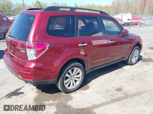 2013 Subaru Forester 2.5X Premium with VIN JF2SHADC6DH443287, listed as a IAAI auction lot 42099517 with 144,511 mi miles. Bid and sale history available at carsss.com. Image 4.