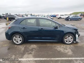 2021 Toyota Corolla Hatchback SE with VIN JTND4MBE8M3107240, listed as a IAAI auction lot 41570554 with 35,583 mi miles. Bid and sale history available at carsss.com. Image 14.