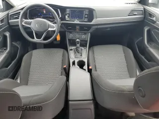 2024 Volkswagen Jetta S with VIN 3VW5M7BU3RM091307, listed as a Copart auction lot 61591025 with 21,581 mi miles and Clean title. Bid and sale history available at DreamBid. Image 8.