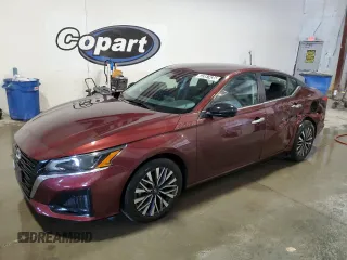 2024 Nissan Altima SV with VIN 1N4BL4DV7RN385978, listed as a Copart auction lot 63387435 with 39,789 mi miles and Clean title. Bid and sale history available at DreamBid. Image 1.