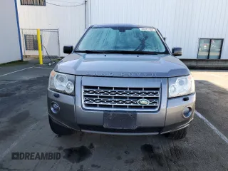 2009 Land Rover LR2 HSE z VIN SALFT24N09H135067, wystawiony jako Copart lot #86661564 z przebiegiem 126 267 mil mil oraz Czysty tytuł • Clean title. Historia ofert i sprzedaży dostępna na DreamBid. Obrazek 5.