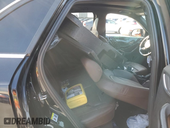 2016 Audi Q3 Premium Plus z VIN WA1BFCFS4GR010984, wystawiony jako Copart lot #40075454 z przebiegiem 108 463 mil mil oraz Szkoda całkowita • Salvage title. Historia ofert i sprzedaży dostępna na DreamBid. Obrazek 10.