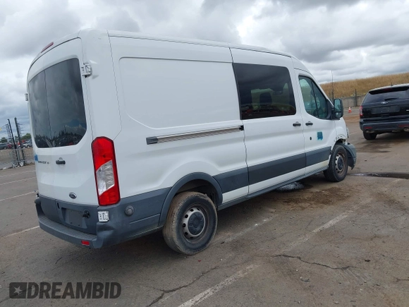 2015 Ford Transit Cargo with VIN 1FTNR2CMXFKA83472, listed as a IAAI auction lot 42212853 with 88,182 mi miles and . Bid and sale history available at DreamBid. Image 4.