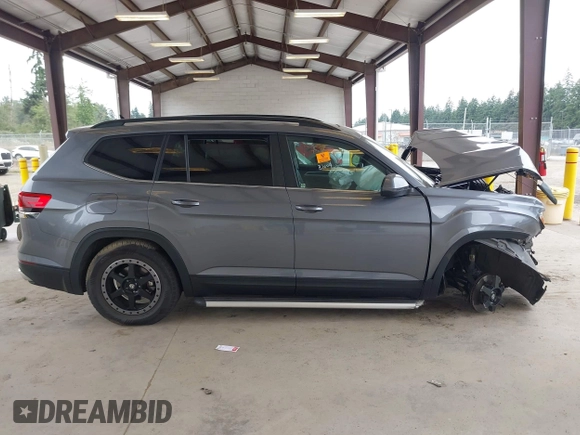2021 Volkswagen Atlas SE с VIN 1V2KR2CA9MC536446, выставлен на аукционе IAAI как лот 42500641 с пробегом 81 779 миль миль и . История ставок и продаж доступна на DreamBid. Изображение 13.