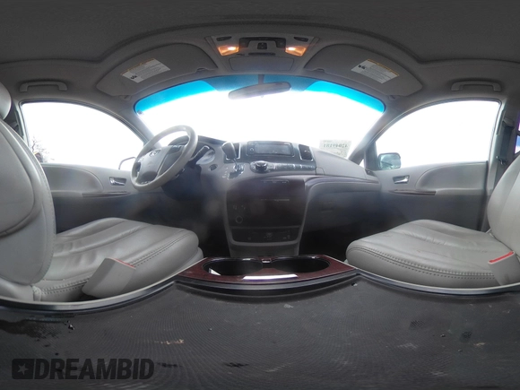 2014 Toyota Sienna XLE with VIN 5TDYK3DC0ES422700, listed as a IAAI auction lot 42049181 with 147,498 mi miles. Bid and sale history available at carsss.com. Image 18.