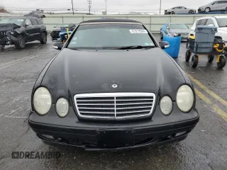 2000 Mercedes-Benz CLK 320/430 with VIN WDBLK65G7YT046952, listed as a Copart auction lot 81919584 with 131,468 mi miles and Clean Title. Bid and sale history available at DreamBid. Image 5.