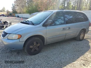 2003 Chrysler Town & Country LXi with VIN 2C4GP54LX3R353562, listed as a Copart auction lot 47026004 with 358,212 mi miles and Salvage Title. Bid and sale history available at carsss.com. Image 1.