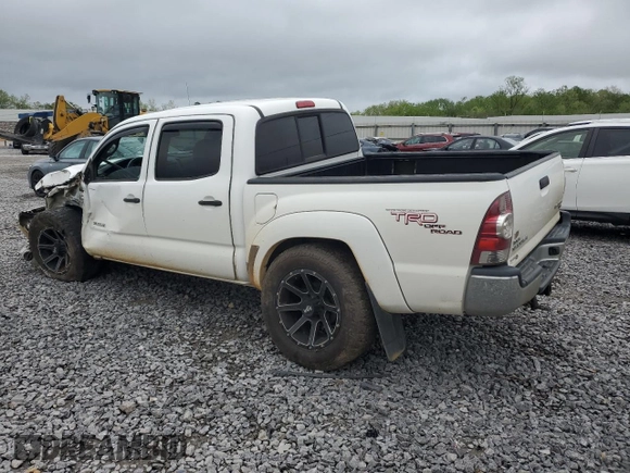 2011 Toyota Tacoma PreRunner with VIN 3TMJU4GN5BM113539, listed as a Copart auction lot 52208635 with 304,559 mi miles and Salvage Title. Bid and sale history available at DreamBid. Image 2.